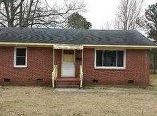 805 S Wilmington Ave, Dunn, NC 28334