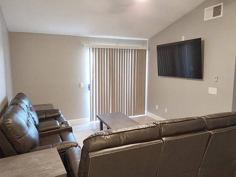 Entry and Livingroom with furnishings