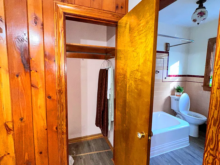 1059 Diamond Hill Rd #1 — Photo 20