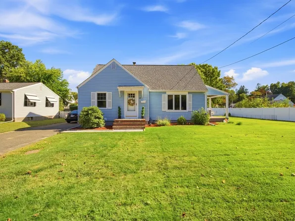 27 Palmer Ave, Chicopee, MA 01020