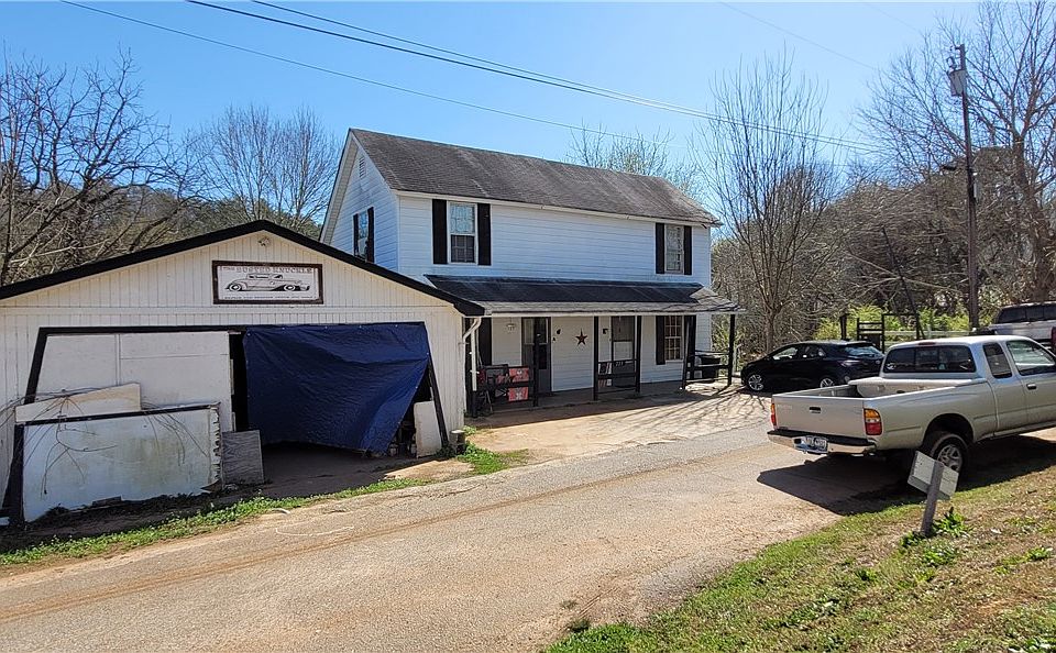 1st image of 223 2nd St