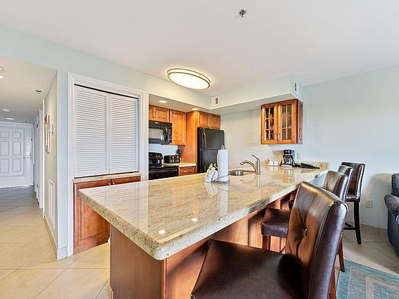 4th image of 500 Burton Dr #3407