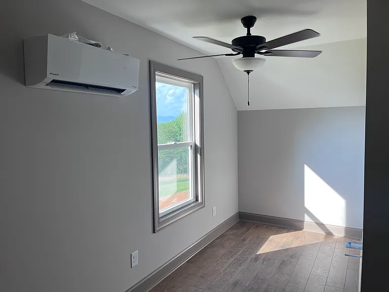 1025 Roy Grindle Rd #1 — Photo 5