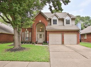 8015 Hidden Oaks Ln, Houston, TX 77095