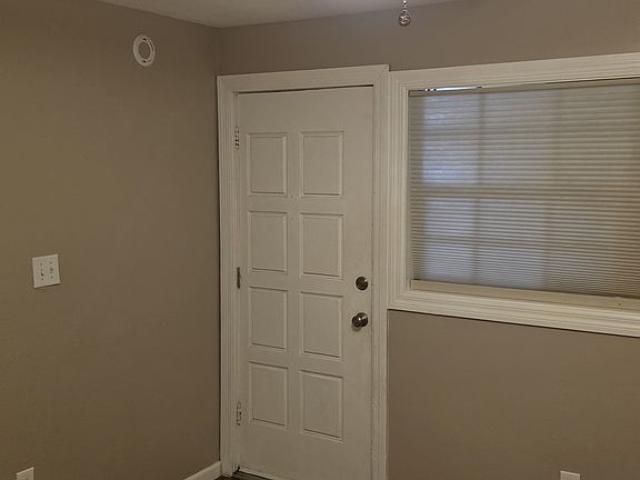 2nd image of 2713 Sidney Ave Floor 3