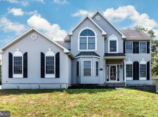 1 Overlook Pl, Bayville, NJ 08721