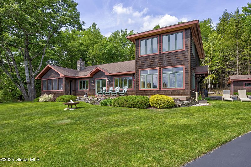 5th image of 555 Trout Lake Road