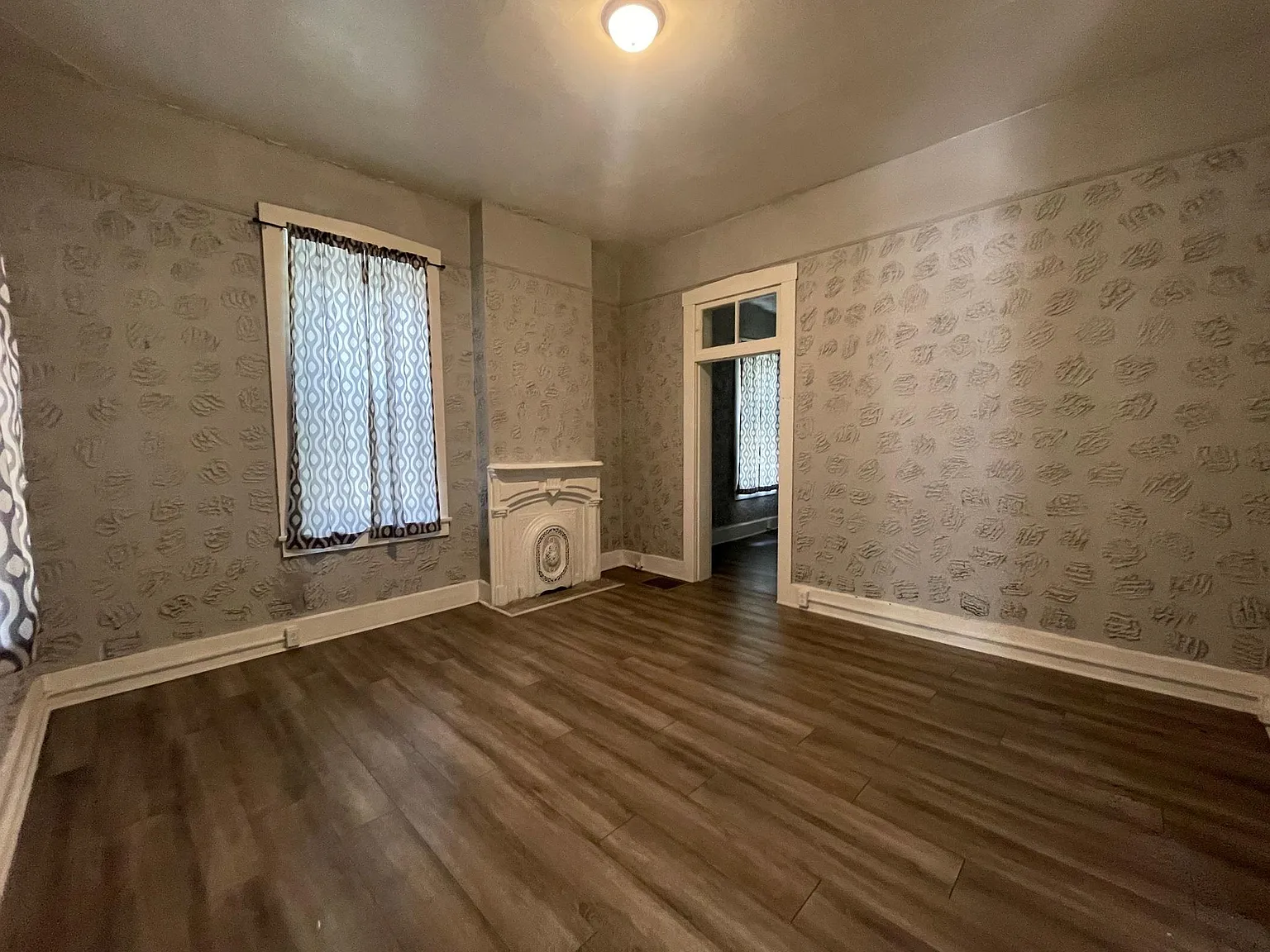 2 bed, 1320 sqft, $1,100 — Photo 1