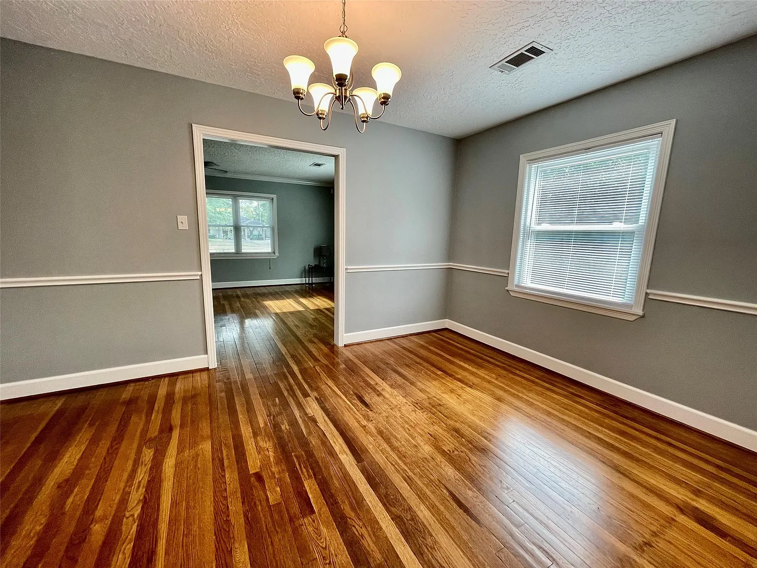 3 bed, 1312 sqft, $3,000 — Photo 3