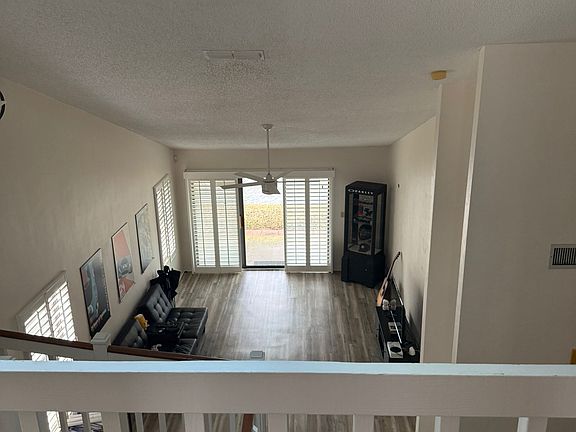 3rd image of 160 Palm Sparrow Ct