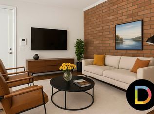 47 E 1st St #3S, New York, NY 10003
