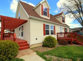 125 2nd St SW, Crosby, MN 56441