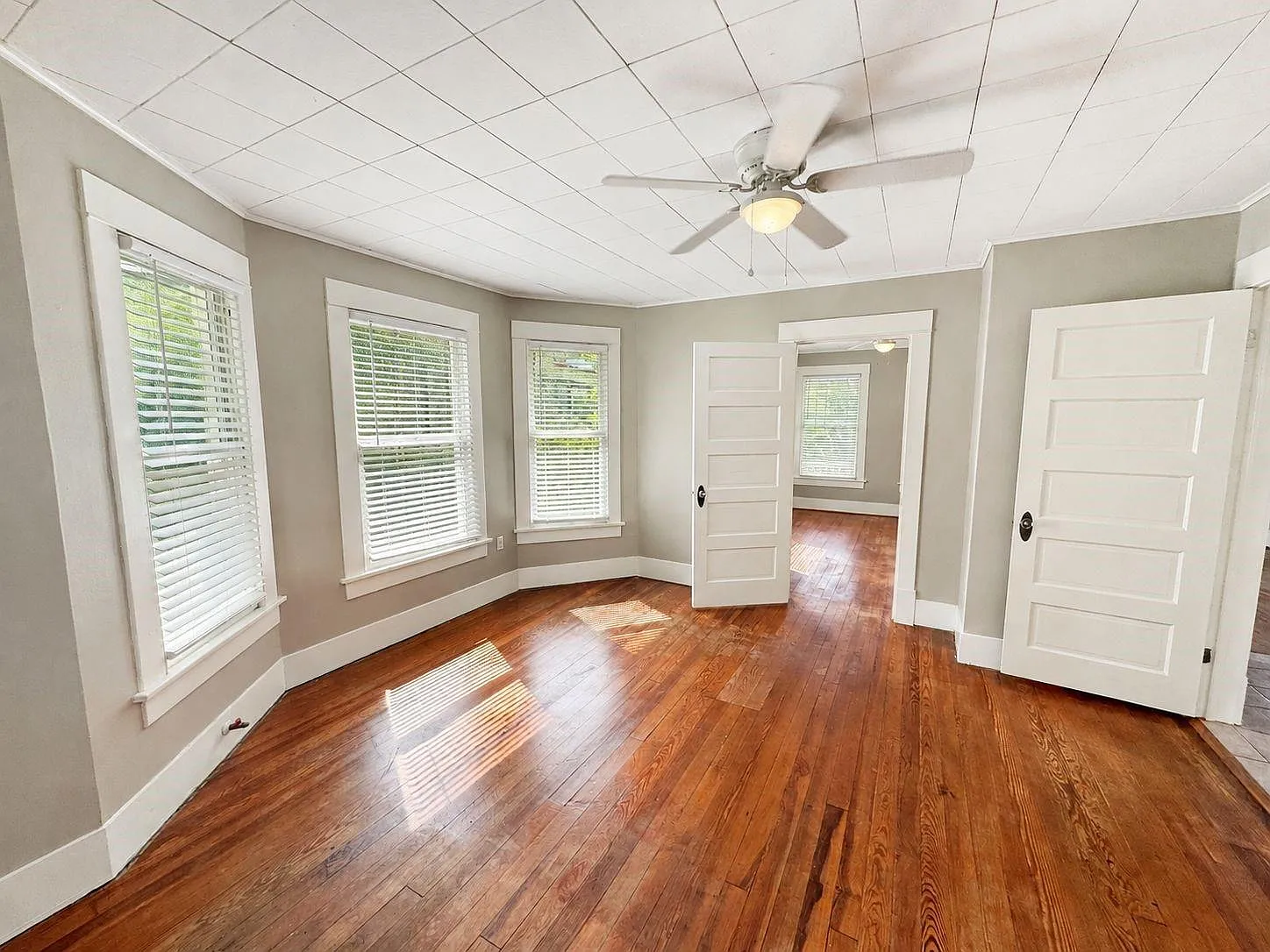 2 bed, 1.0 bath, 850 sqft, $1,500 — Photo 3