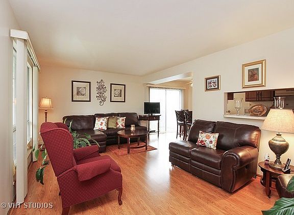 3rd image of 4130 W 194th Ct