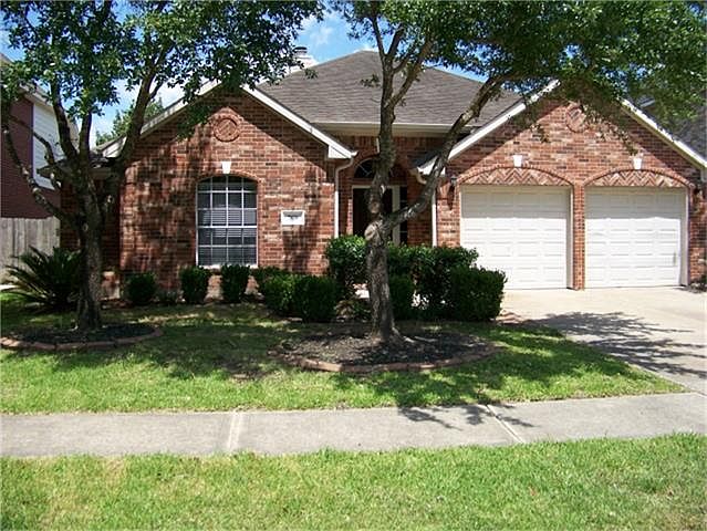1st image of 7810 Autumn Hollow Ln