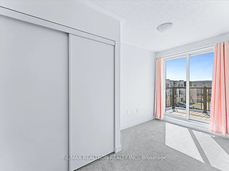 3073 Cherry Blossom Cmn — Photo 25