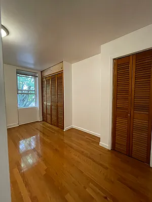 Rented by Compass | media 22