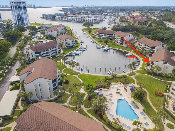 1124 Marine Way #D2r, North Palm Beach, FL 33408