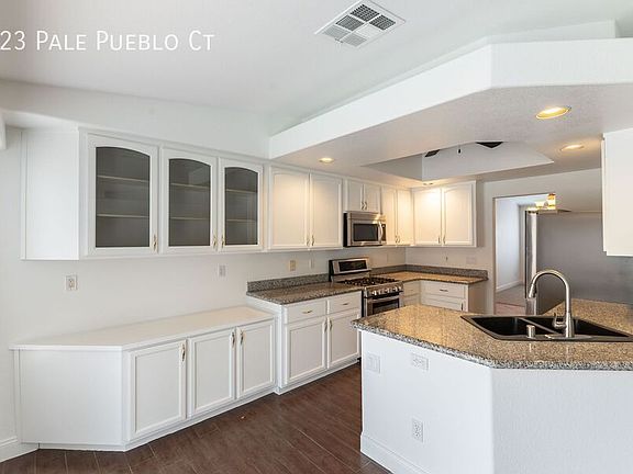 4th image of 523 Pale Pueblo Ct