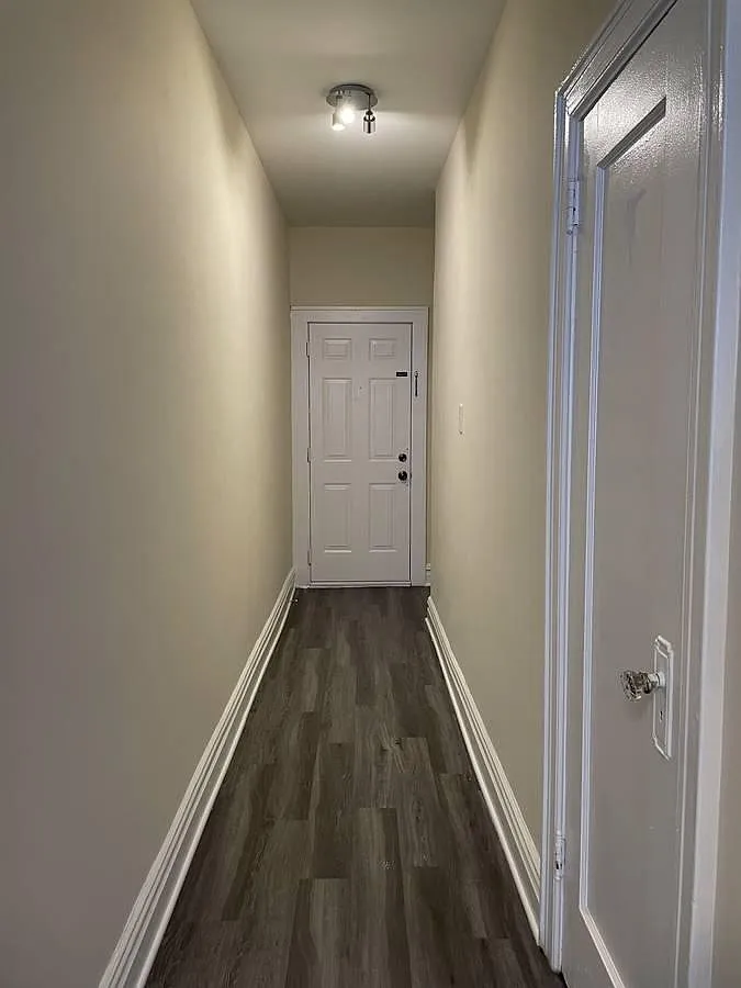 1 bed, 394 sqft, $1,800 — Photo 2