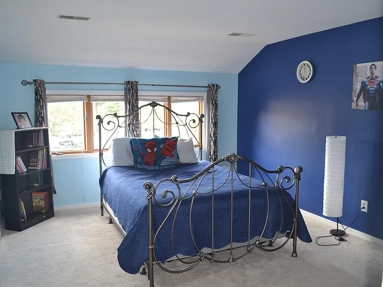 34 Falcon Ct — Photo 15