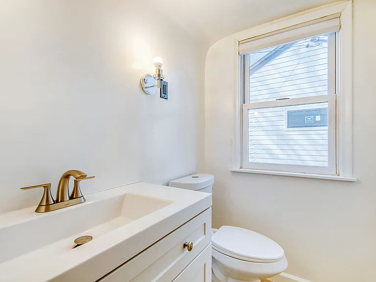 4220 36th St W — Photo 23