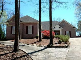 6447 Point Twenty Two, Gainesville, GA 30506