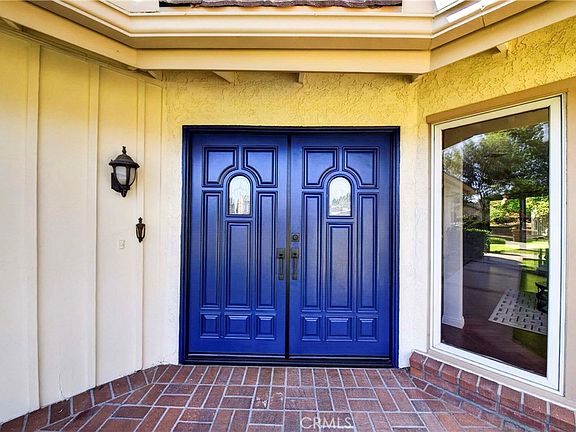 2nd image of 2255 El Rancho Vis