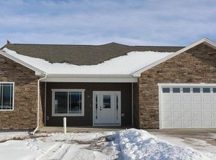 39 Green Meadows Dr, Sheridan, WY 82801