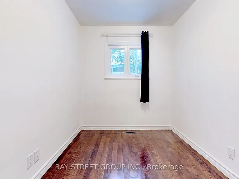 147 Roywood Dr — Photo 8