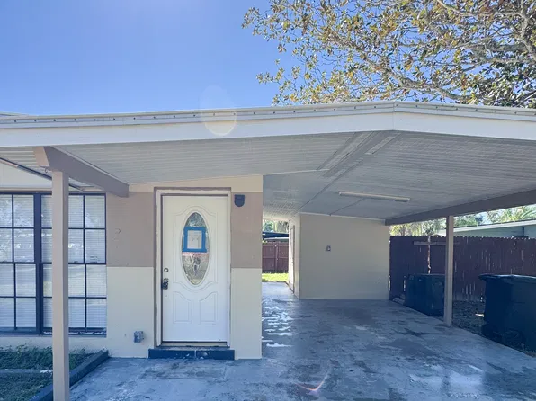 7340 Royal Palm Dr, New Port Richey, FL 34652