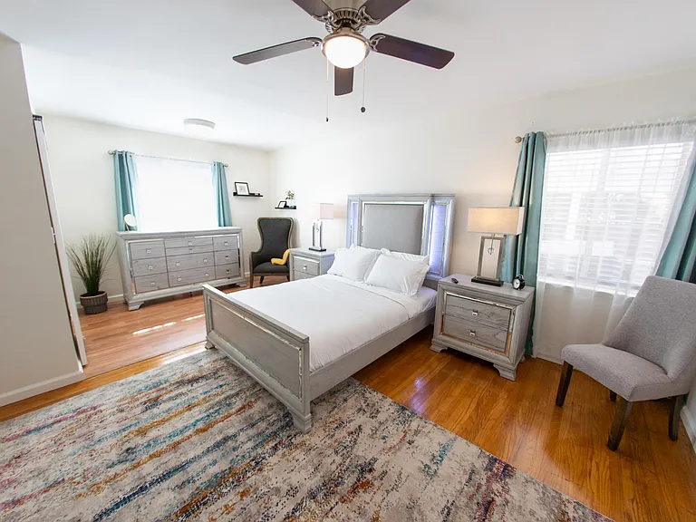 1406 W Roberta Ave — Photo 20