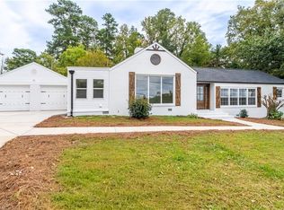 178 E Salisbury St, Denton, NC 27239