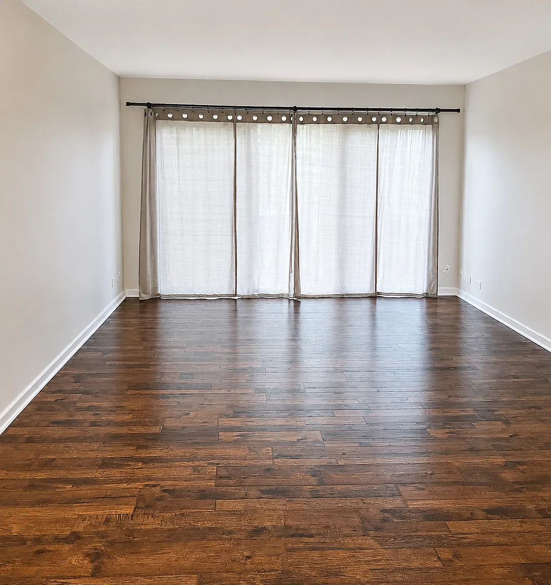 1 bed, 800 sqft, $1,750 — Photo 2