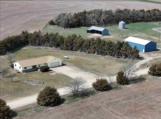 15675 Lasita Rd, Green, KS 67447
