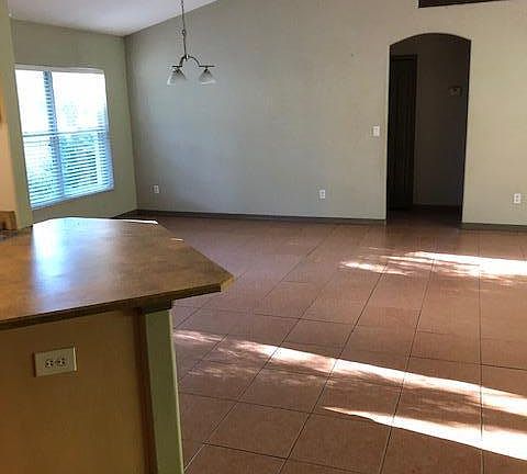 3rd image of 706 Branch Dr
