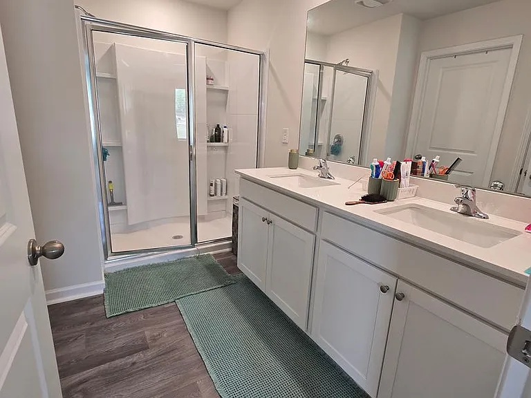 266 Palm Dr — Photo 10