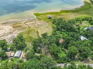 2431 E Lake Dr, Weatherford, TX 76087