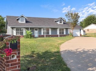 219 Georgia Pl, Poteau, OK 74953