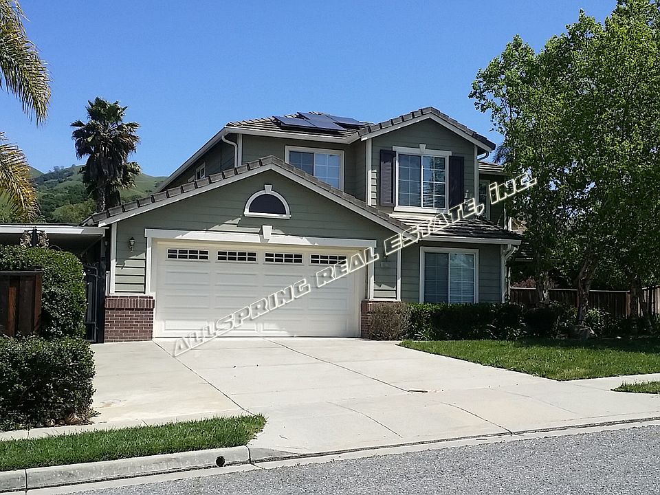 1st image of 6276 Bluff Ct