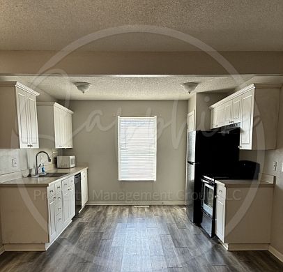 5th image of 5642 N Anita Ave