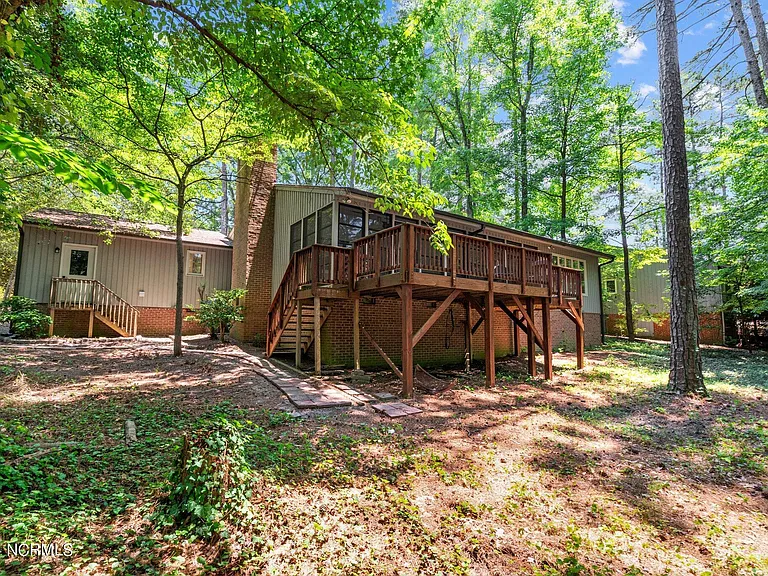 618 Chelsea Dr — Photo 33