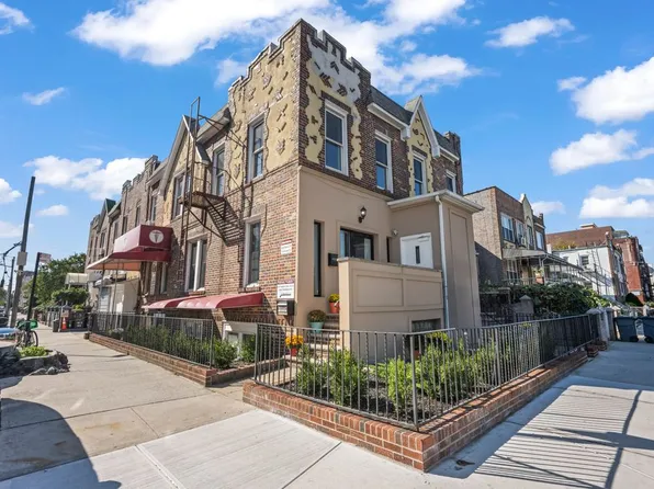 248 Avenue P image 1 of 51