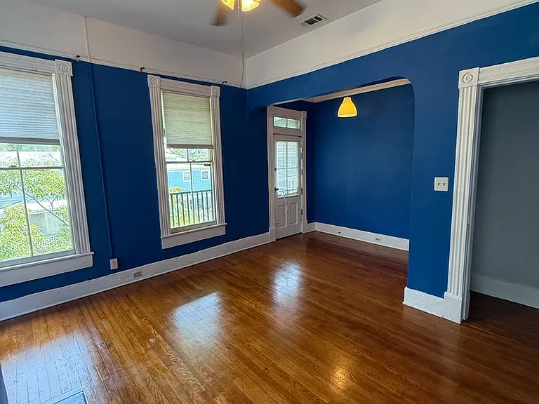 311 E Duffy St — Photo 12