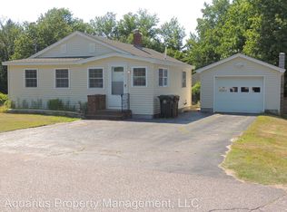 7 Paul St, Saco, ME 04072