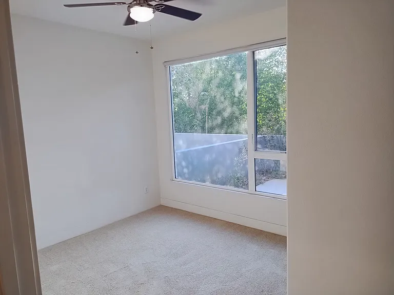 135 W Live Oak Ave #E — Photo 13