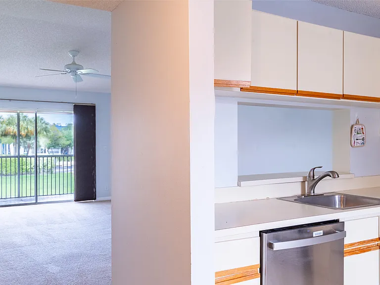 3031 Holiday Springs Blvd #2017 — Photo 8