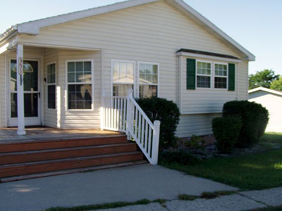 2nd image of 351 Crestwood Dr