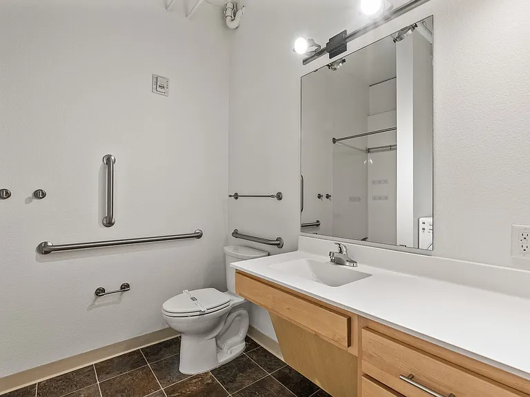 Fourth Street Co-op Apartments — Photo 16