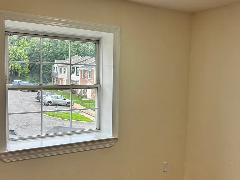 418 Rann Ct — Photo 6